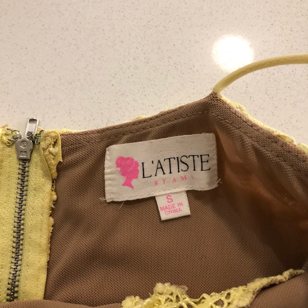 L’Atiste Yellow Floral Crochet Dress Size S 🌟 - Picture 7 of 7